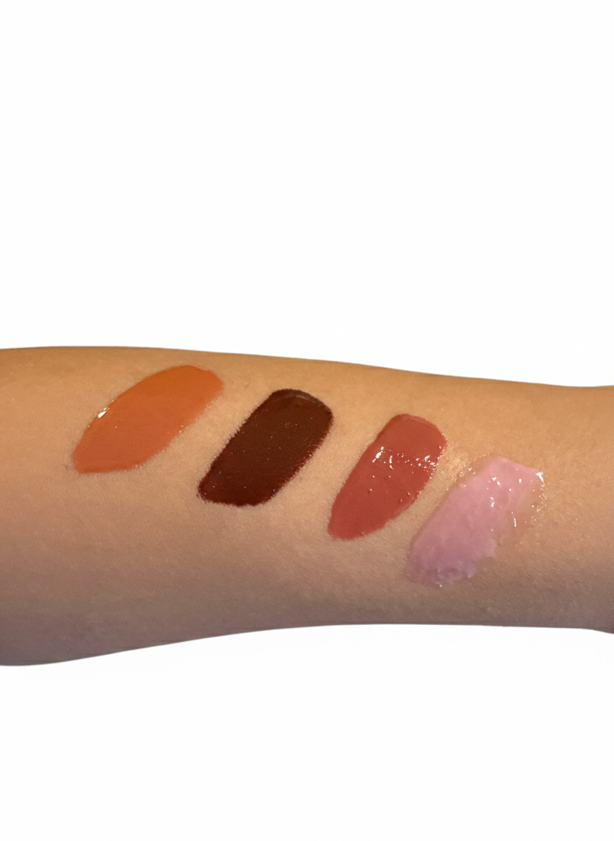 Lip balm oil by Noor